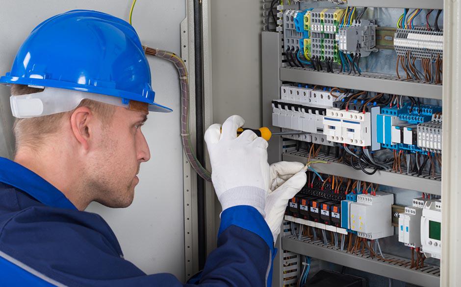 cherche électricien Villeparisis